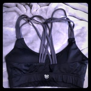Black/Gray strappy sports bra